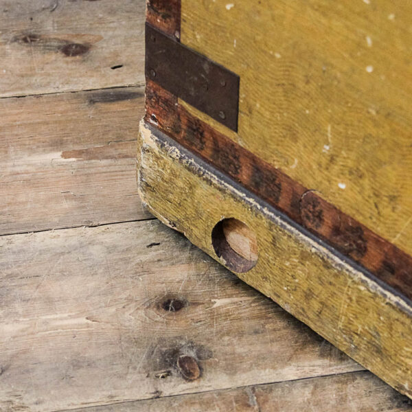 M-5954 Antique Victorian Pine Trunk Penderyn Antiques (11)