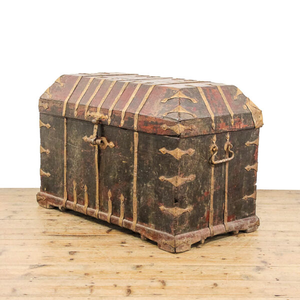 M-5955 Antique 19th century Iron Bound Trunk penderyn antiques (1)