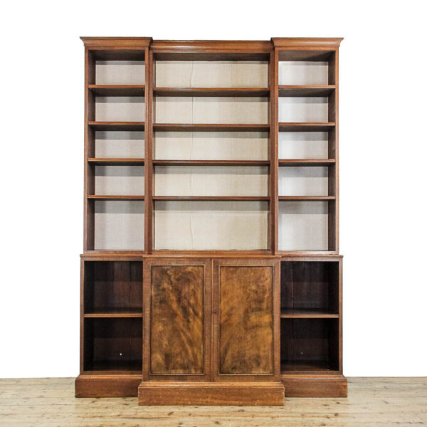M-5900 20th Century Georgian Style Mahogany Breakfront Bookcase penderyjn antiqued (1)