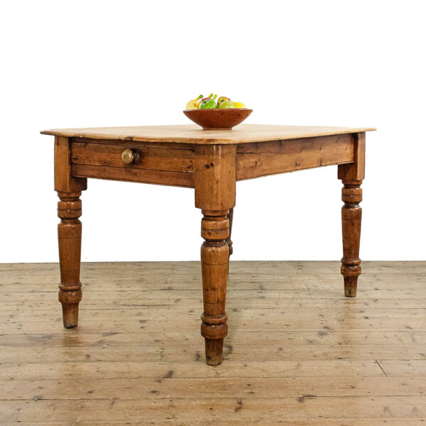 M-6073 Rustic Farmhouse Kitchen Table penderyn antiques (1)