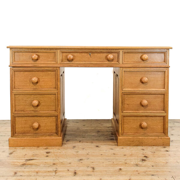 M-6067 Vintage Pale Oak Pedestal Desk penderyn antiques (2)