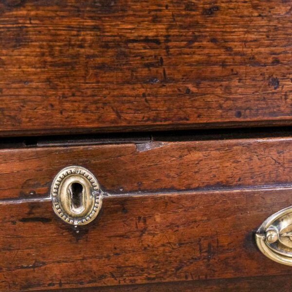 M-6170 Antique 18th Century Oak Mule Chest penderyn antiques (9