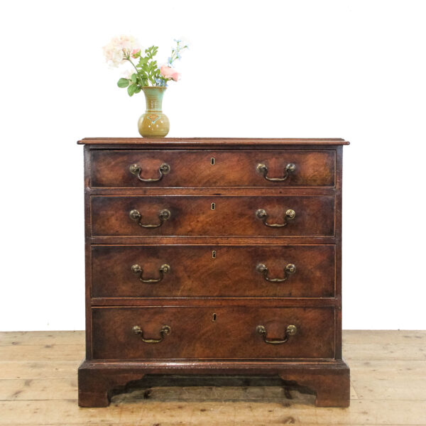 M-6162 Antique Georgian Mahogany Chest of Drawers penderyn antiques (1)