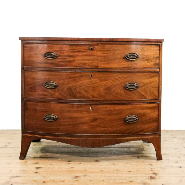 M-6132 Antique 19th Century Mahogany Bow Front Chest Drawers penderyn antiques (1)
