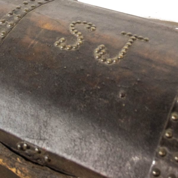 M-6394 Antique Leather Domed Trunk (8)