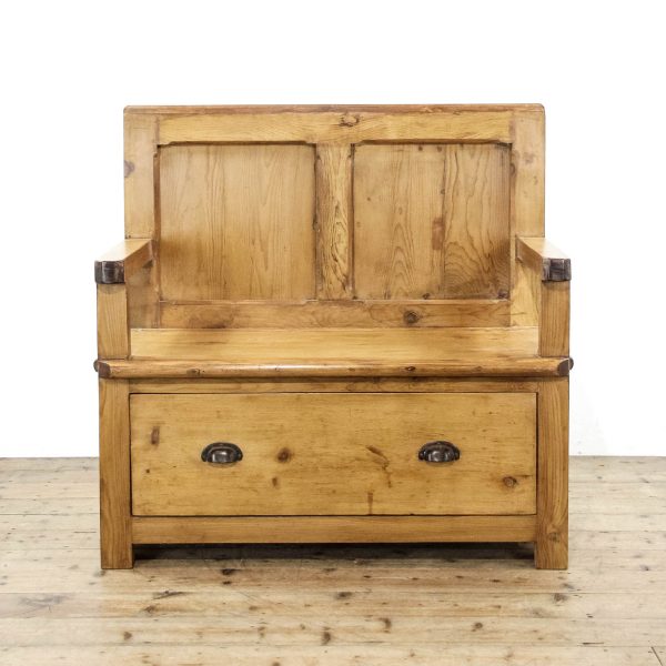 M-6452 Rustic Pine Settle Bench (2)