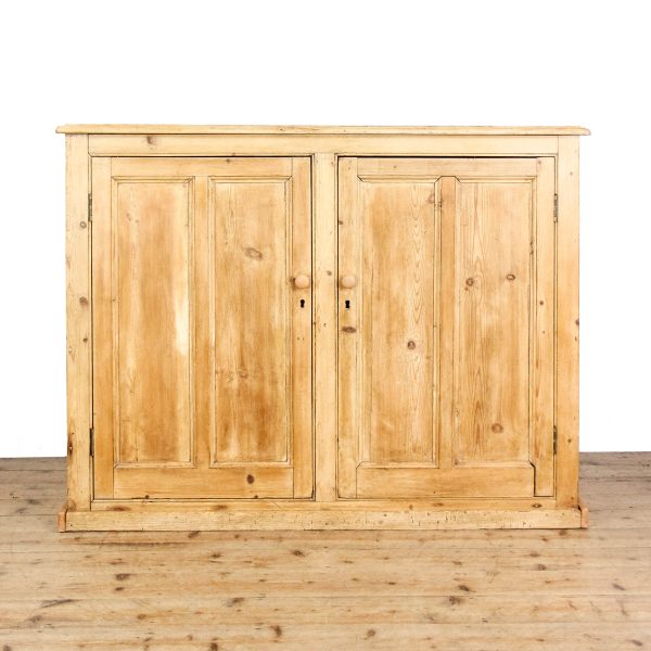 M-6520 Antique Rustic Pine Two Door Cupboard (1)