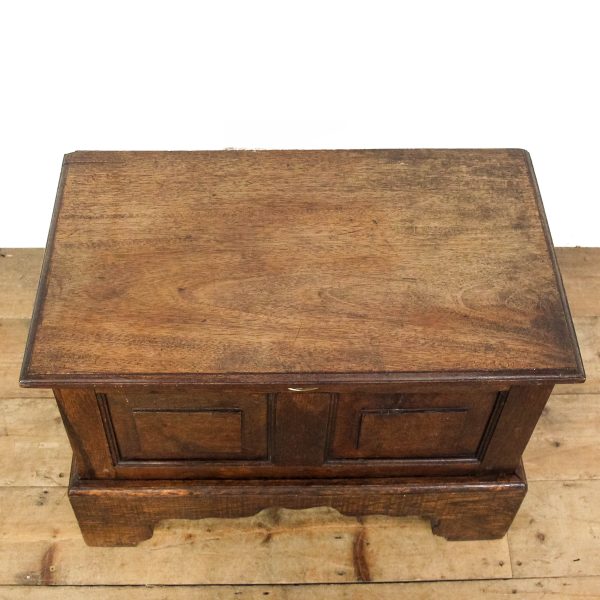 M-6527 Early 20th Century Oak Coffer Bach (4)