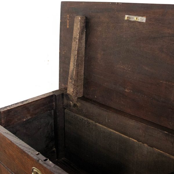 M-6527 Early 20th Century Oak Coffer Bach (8)