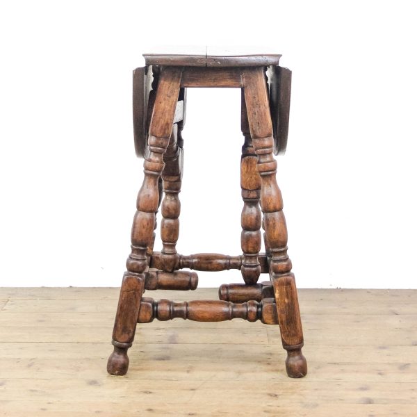 M-6541 Vintage Oak Extendable Side Table (1)