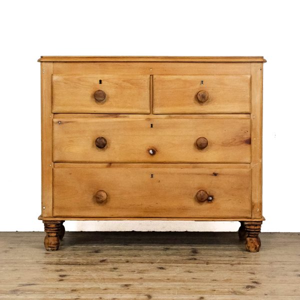 M-6634 Antique Pine Chest of Drawers 1