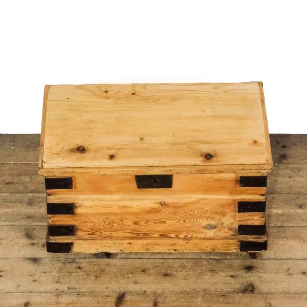 M-6648 Antique Small Pine Trunk (14)