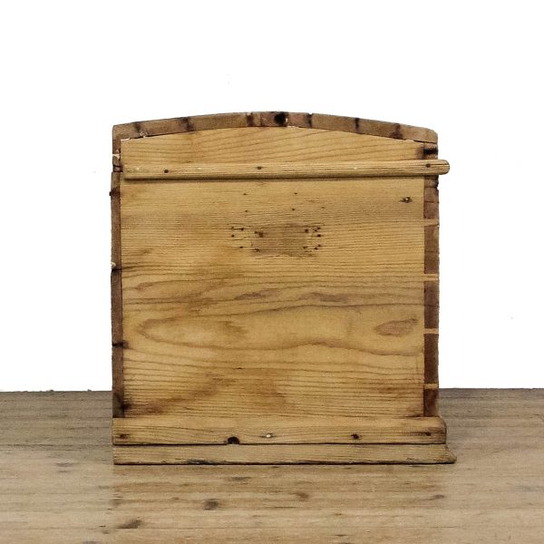 M-6664 Antique Pine Domed Top Trunk (6)