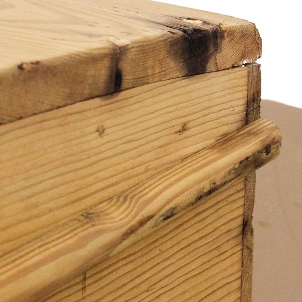 M-6664 Antique Pine Domed Top Trunk (7)