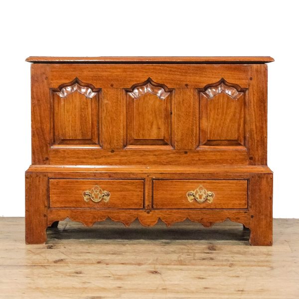 M-6751 Antique 18th Century Style Oak Coffer Bach (2)