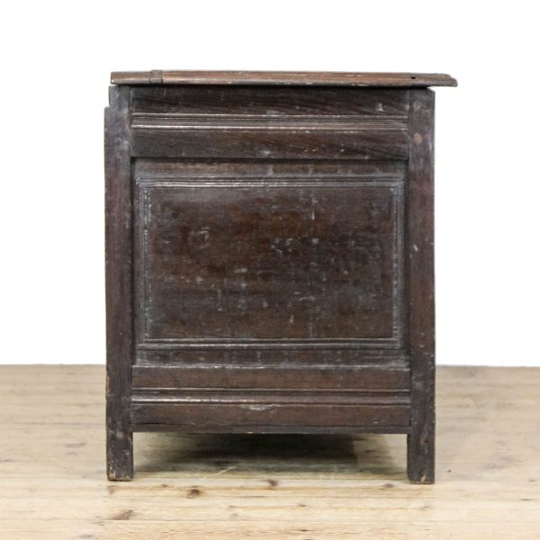 M-6696 Large Antique Oak Coffer (10)
