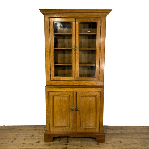 M-6801 Antique Early 20th century Oak Cupboard (2)