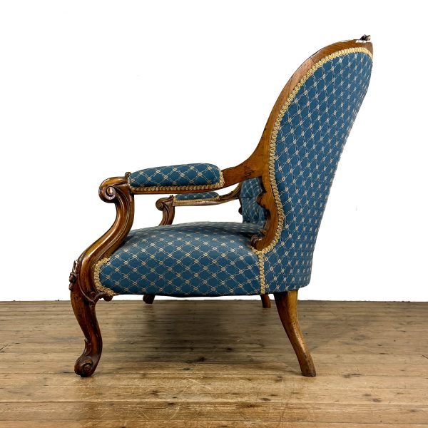 M-6806 Antique Victorian Walnut Sofa or Chaise 5