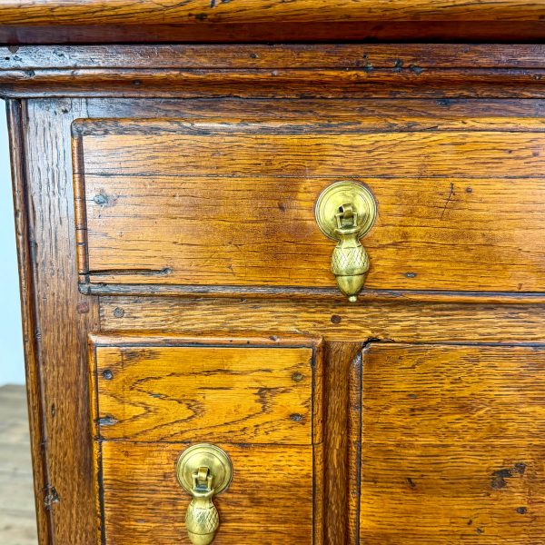 M-6826 Antique Oak Serving Table (1)