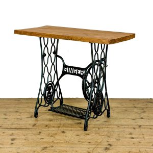 M-6668 Antique Singer Sewing Machine Table 2
