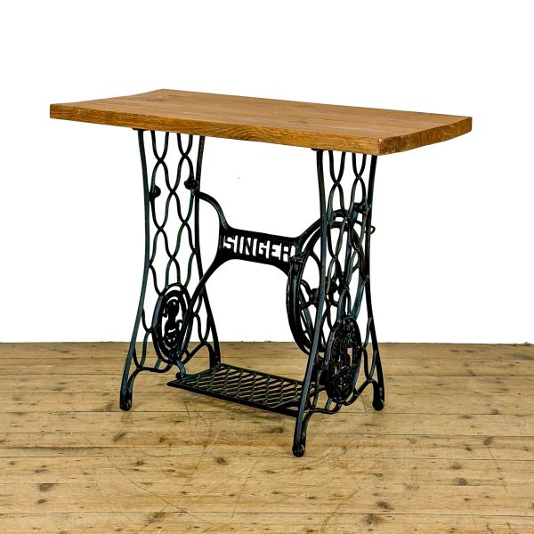 M-6668 Antique Singer Sewing Machine Table 2