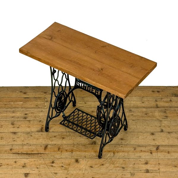 M-6668 Antique Singer Sewing Machine Table 3