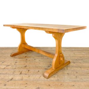 Early 20th Century Pale Oak Dining Table