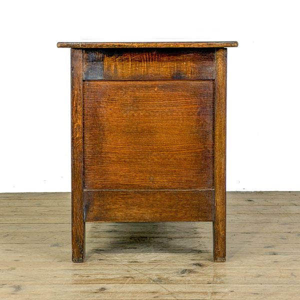 M-6860 Late 20th Century Oak Coffer (3)