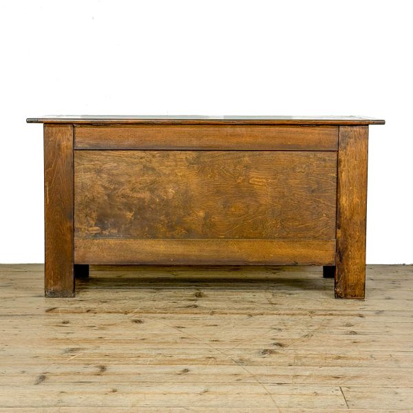 M-6860 Late 20th Century Oak Coffer (4)