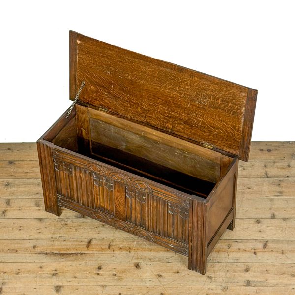 M-6860 Late 20th Century Oak Coffer (6)