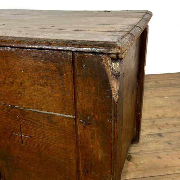 M-6906 Antique Early Welsh Oak Large Coffer (12)