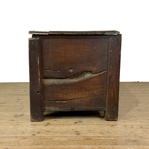 M-6906 Antique Early Welsh Oak Large Coffer (4)