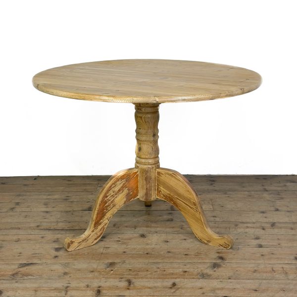 M-6919 Vintage Pine Circular Kitchen Table (1)