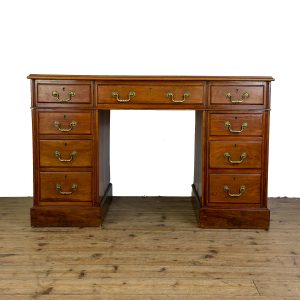 M-6623 Antique Oak Pedestal Desk (2)