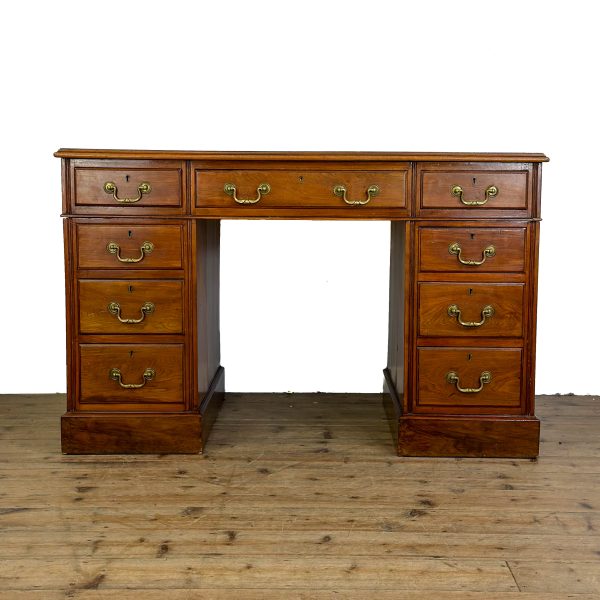 M-6623 Antique Oak Pedestal Desk (2)