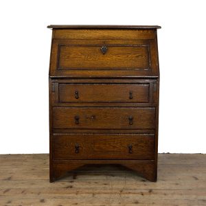 Early 20th Century Oak Jacobean Style Bureau