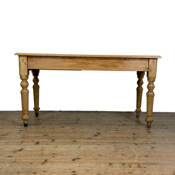 M-6852 Antique Light Oak Kitchen Table (2)