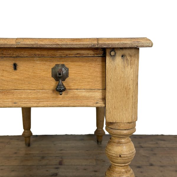 M-6852 Antique Light Oak Kitchen Table (6)