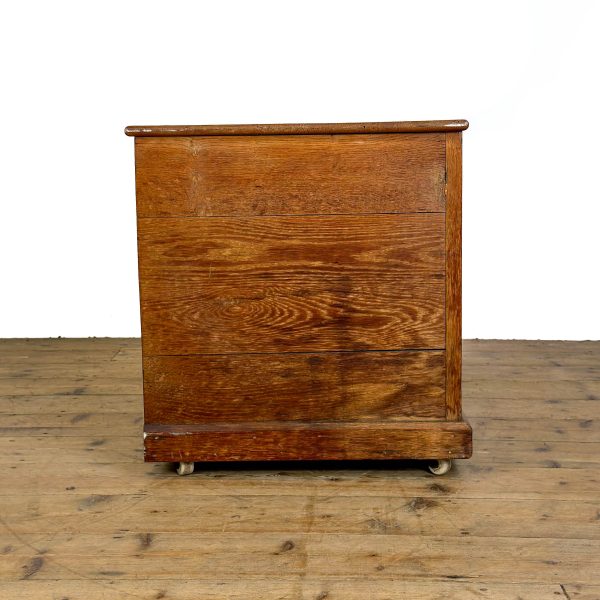 M-6879 Antique Small Trunk Blanket Box (10)