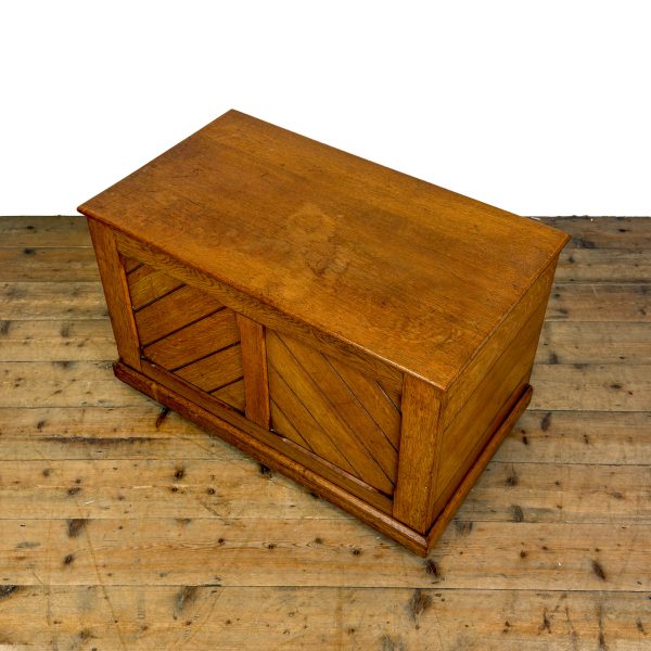 M-6879 Antique Small Trunk Blanket Box (4)