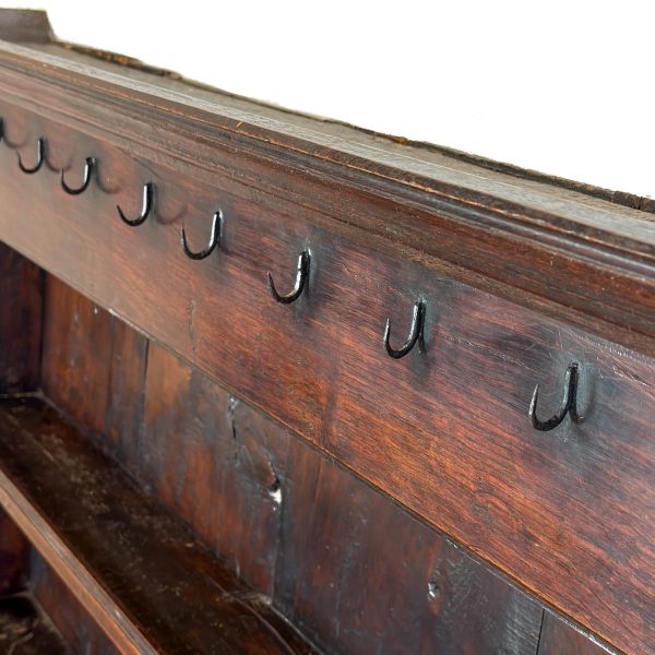 M-6895C Antique Oak Dresser Rack (2)