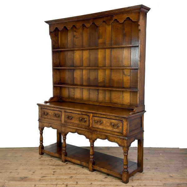 M-6920A Traditional Oak Potboard Dresser (6)