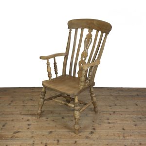 M-6926 Antique Traditional Windsor Armchair (2)