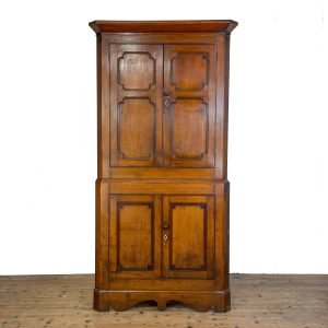 M-6935 Antique Georgian Oak Corner Cabinet (2)