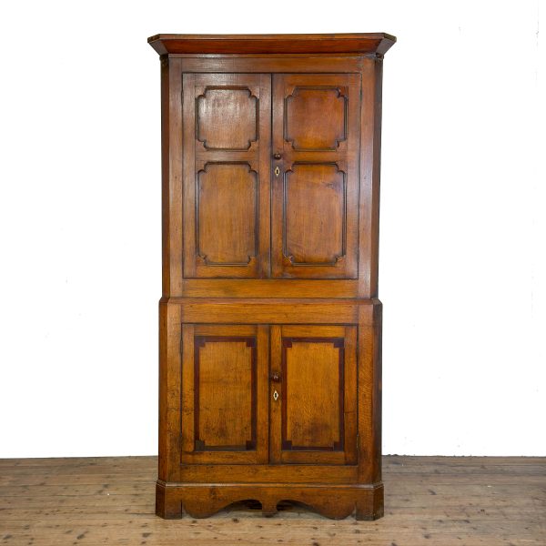 M-6935 Antique Georgian Oak Corner Cabinet (2)