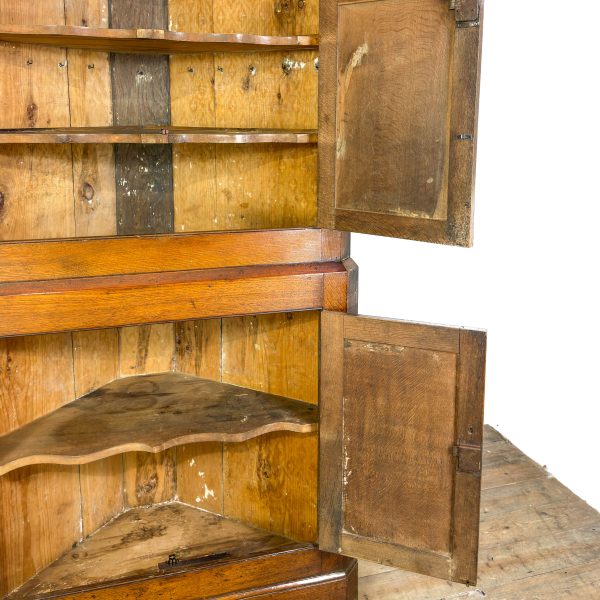 M-6935 Antique Georgian Oak Corner Cabinet (4)