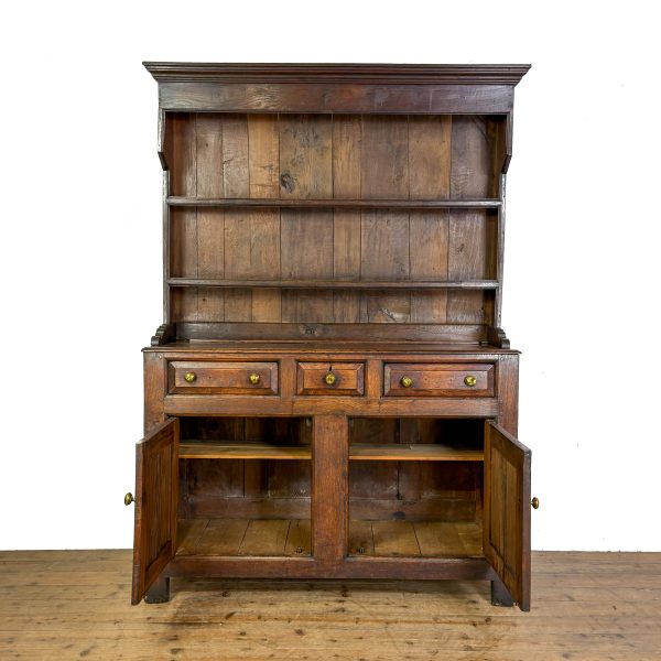 M-6929B Antique 18th Century Welsh Oak Dresser (10)