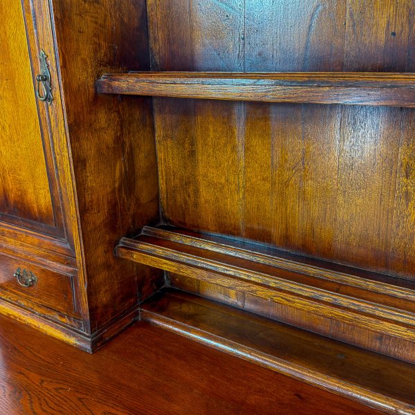 M-6973 Traditional Oak Welsh Dresser 4