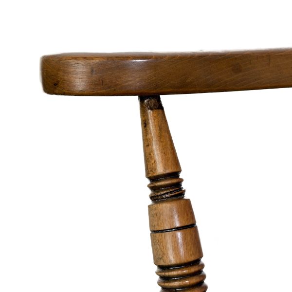 M-6978 Antique Smoker’s Bow Captain’s Chair (1)