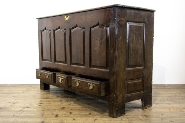 M-3278 Antique Welsh Oak Mule Chest 6